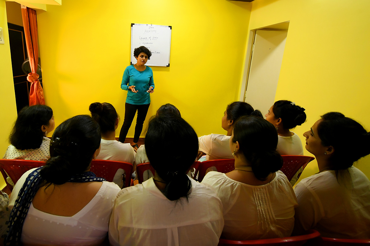 Best Beauty Parlour In Bhosari